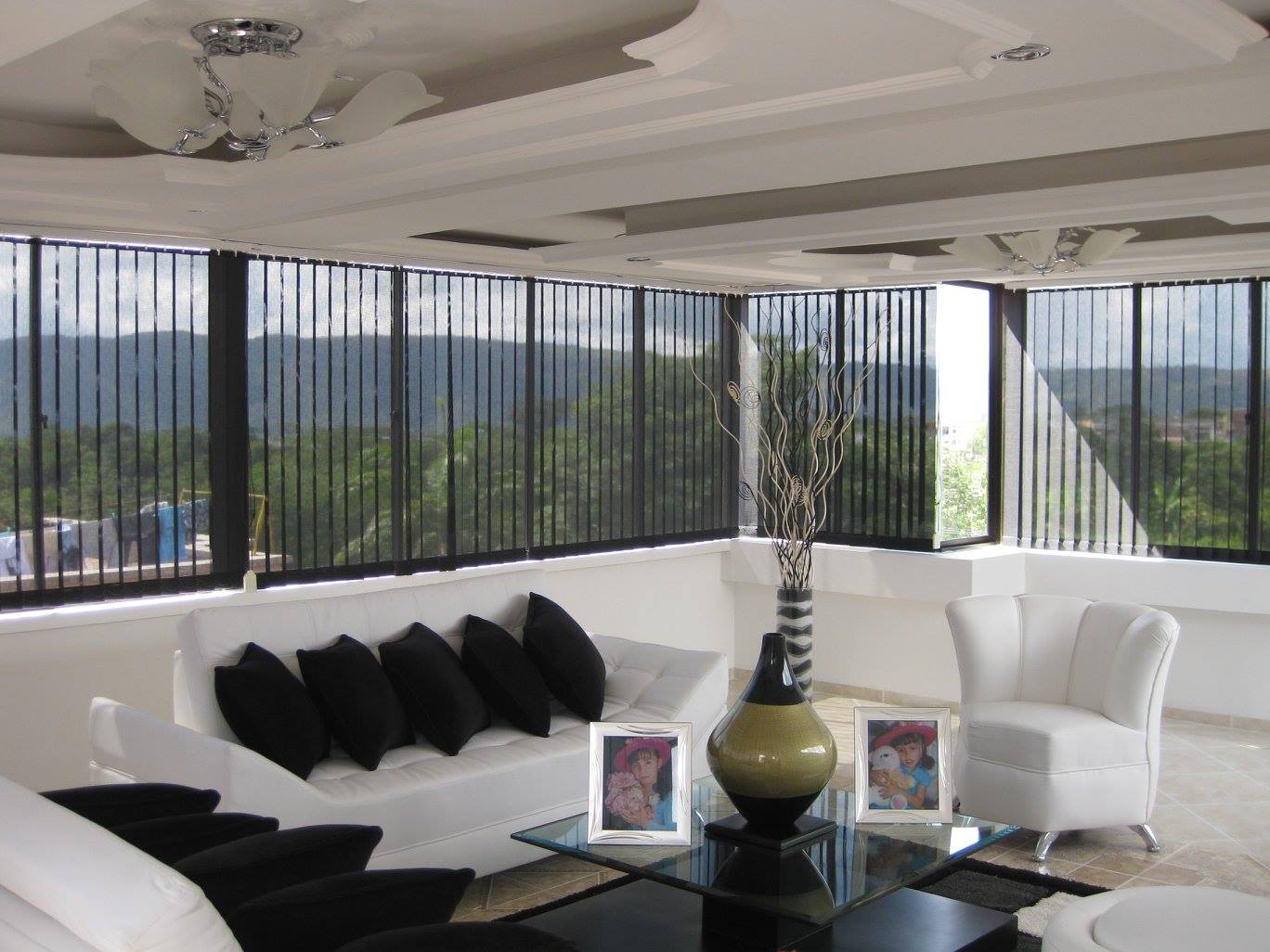 Cortinas Verticales instalado en Bogotá — DCORT